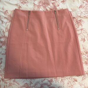 Loft skirt size 6P NWOT